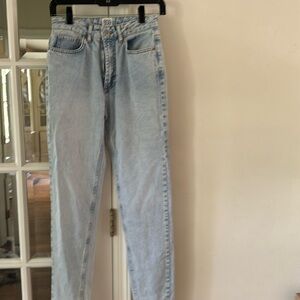 Urban Outfitters Mom Jeans